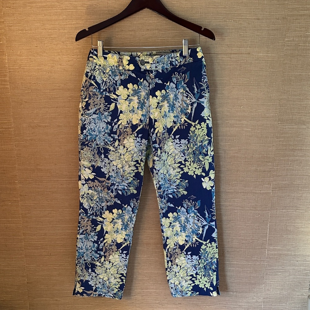 Greg Norman Golf Pants with Hydrangea Floral Pattern